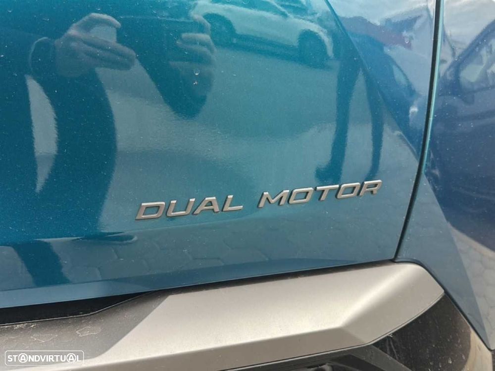 Peugeot E-3008 73 kWh Dual Motor Launch Edition - 13