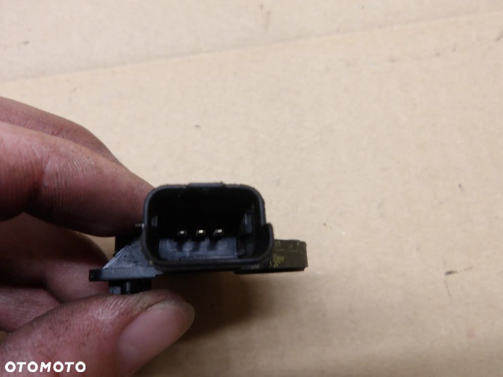 PEUGEOT 407 04-07 2.0HDI SEDAN CZUJNIK POŁOŻENIA WAŁU KORBOWEGO 9643695780 - 3