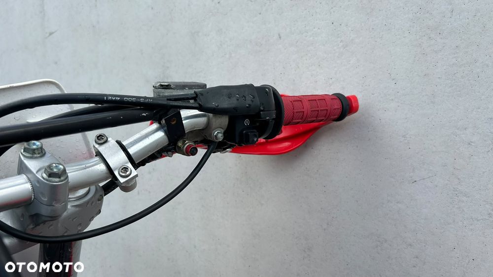 Honda CRF - 3