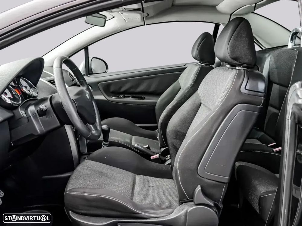 Peugeot 207 CC 1.6 VTi Active - 11