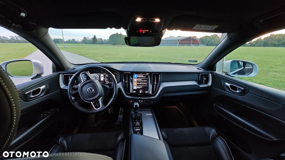 Volvo XC 60 D3 R-Design - 24