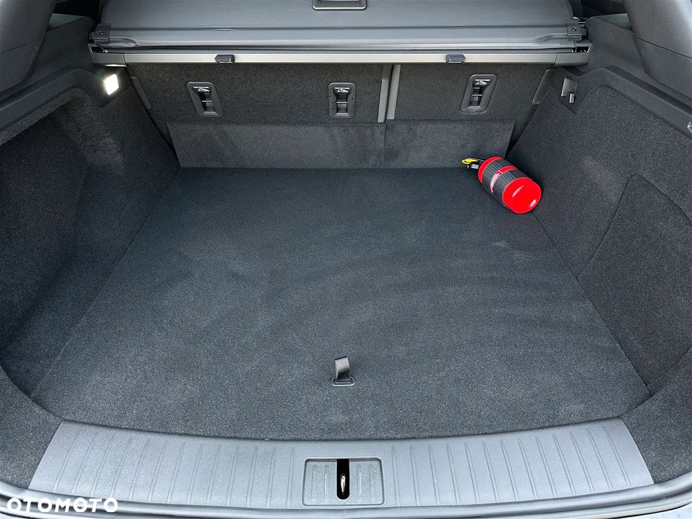 Omoda 9 1.5 Super Hybrid Exclusive AWD - 8