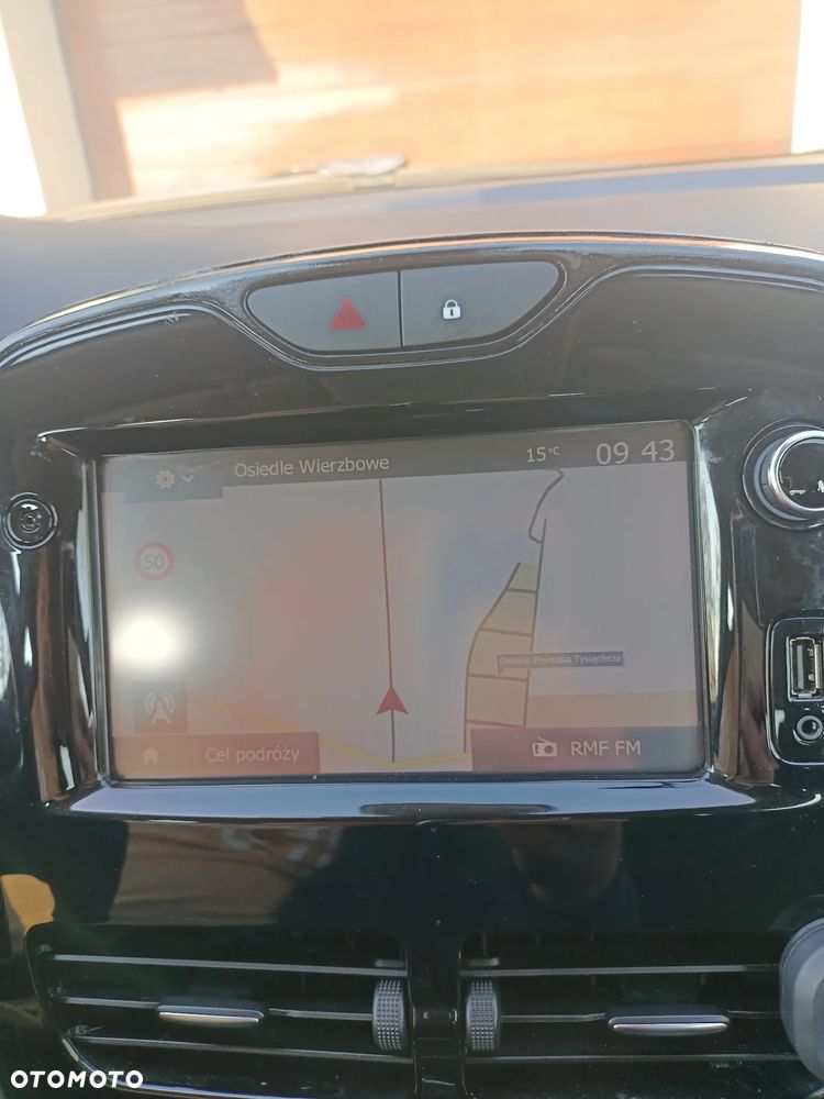 Renault Clio 1.5 dCi Energy Limited - 10