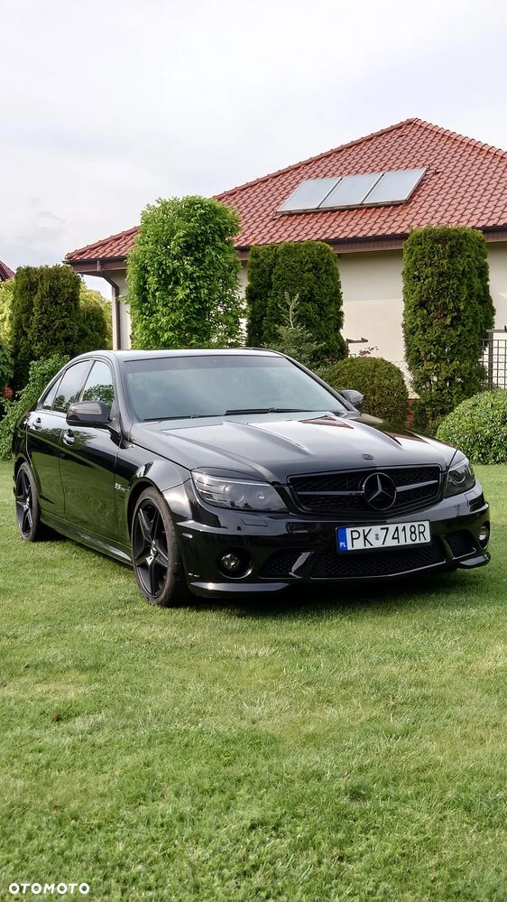 Mercedes-Benz Klasa C 63 AMG 7G-TRONIC - 9