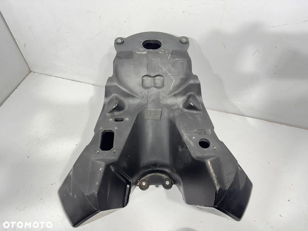 Zbiornik paliwa bak   KTM Duke 690   12-15R - 7