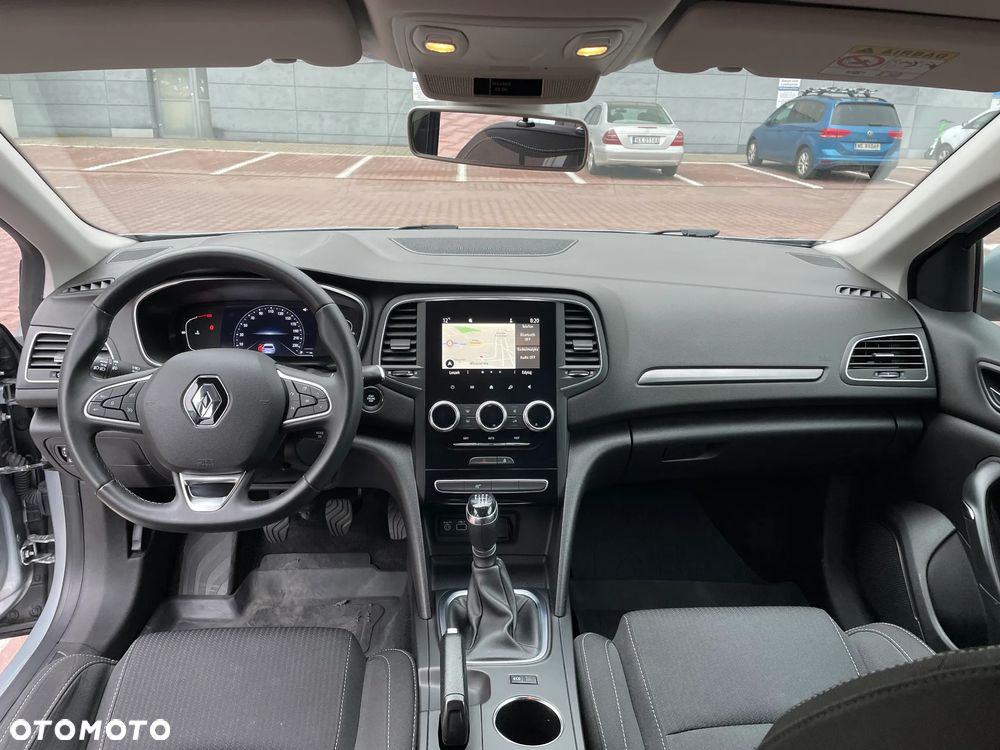 Renault Megane 1.3 TCe FAP Zen - 17