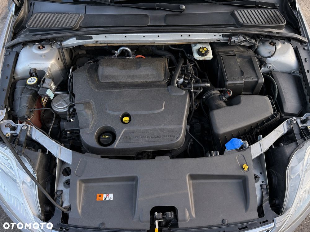 Ford Mondeo 2.0 TDCi Titanium - 24