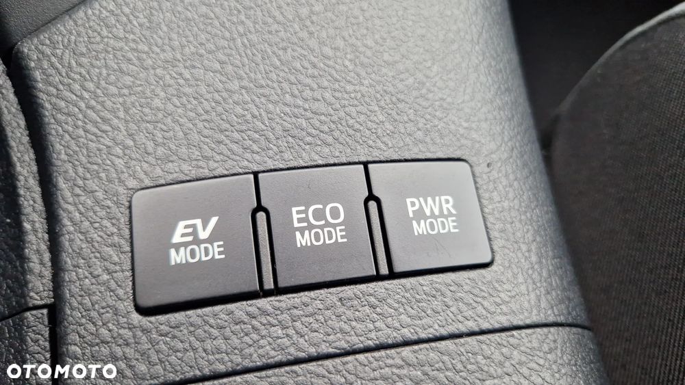 Toyota Auris 1.8 VVT-i Hybrid Automatik Touring Sports Team Deutschland - 36