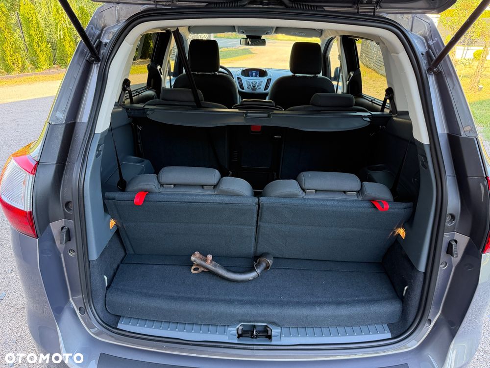 Ford Grand C-MAX - 9