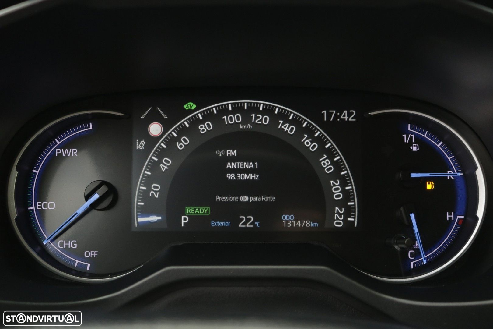 Toyota RAV4 2.5 HDF Comfort - 48