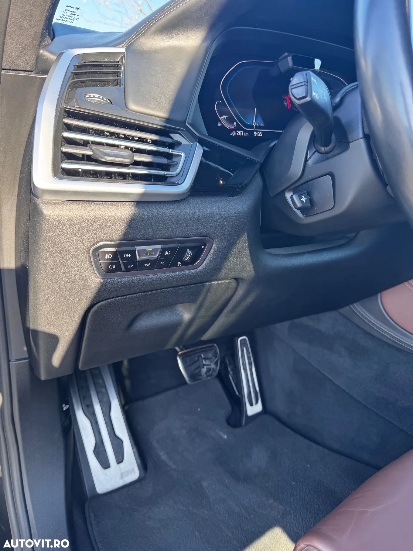 BMW X5 xDrive45e - 28
