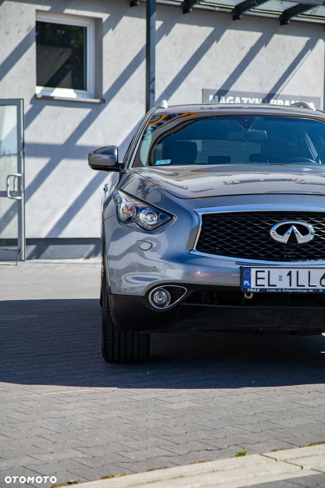 Infiniti Q70 3.7 S Premium - 7