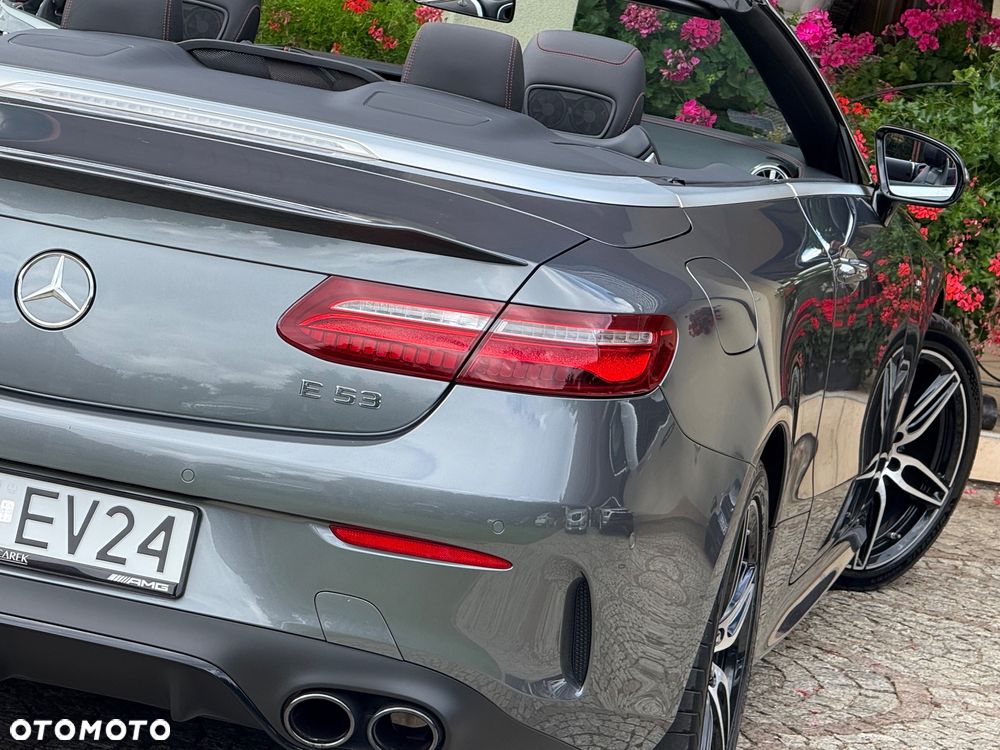 Mercedes-Benz Klasa E AMG 53 Kabriolet 4-Matic+ 9G-TRONIC - 12
