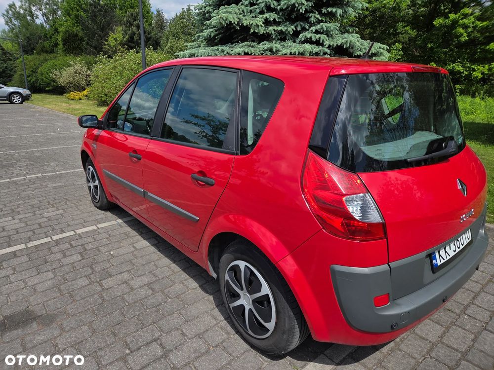 Renault Scenic 1.6 16V Confort Authentique - 7