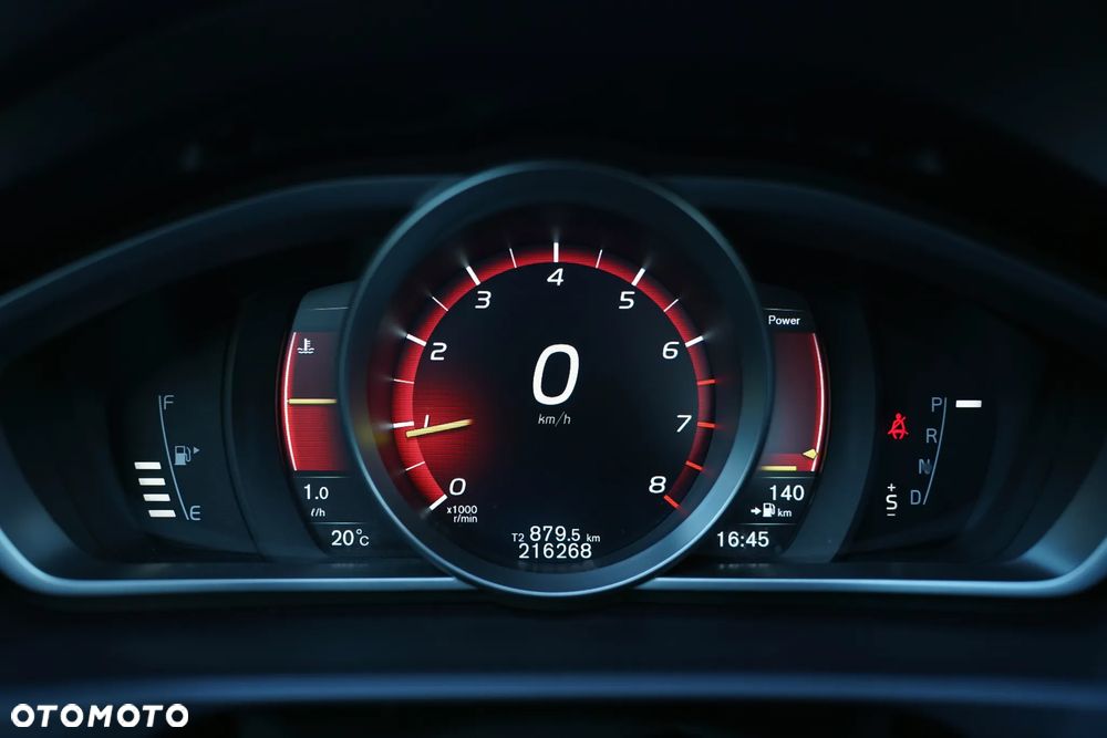 Volvo V40 T4 Geartronic RDesign - 30