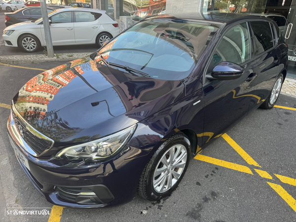 Peugeot 308 1.2 PureTech Business Line