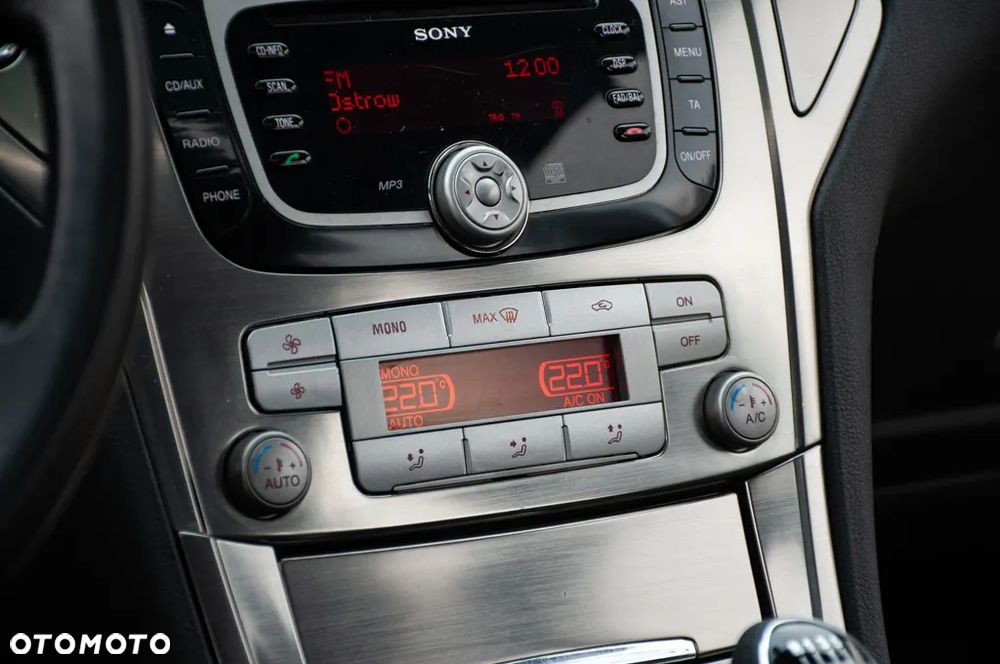 Ford Mondeo 2.0 TDCi Viva Titanium - 34