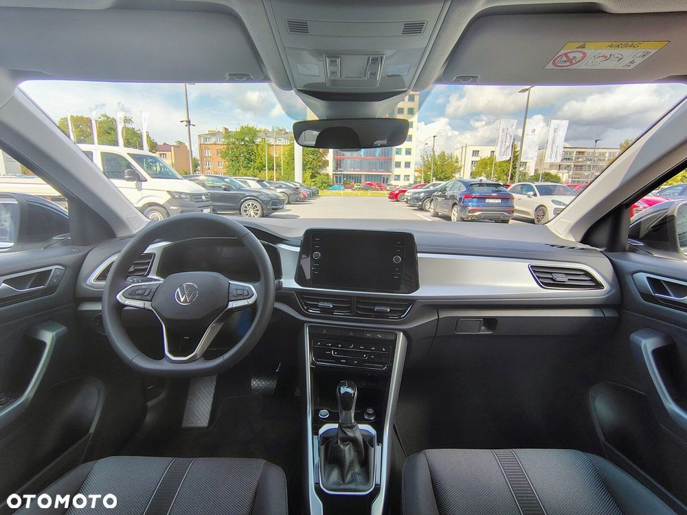 Volkswagen T-Roc - 23