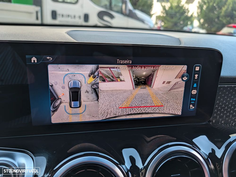 Mercedes-Benz GLB 200 Progressive - 19