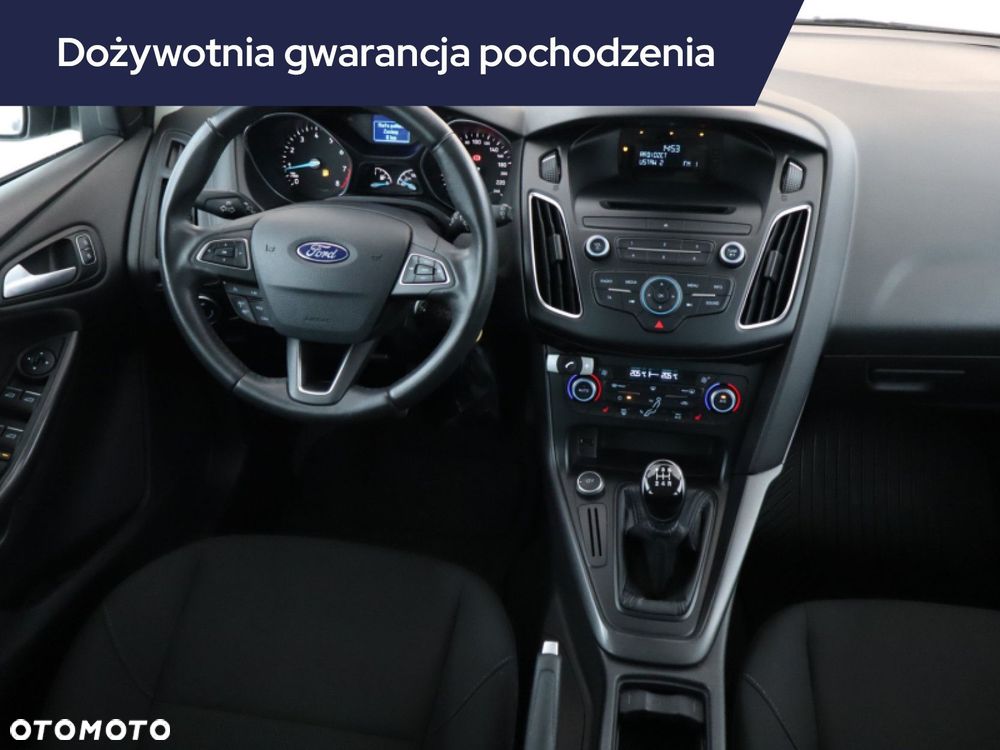 Ford Focus SW - 9
