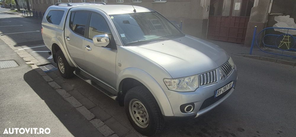 Mitsubishi L200 - 2
