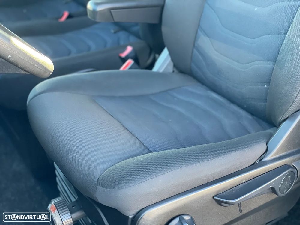 Iveco Daily 35C15 Cabine Dupla 7L - 20