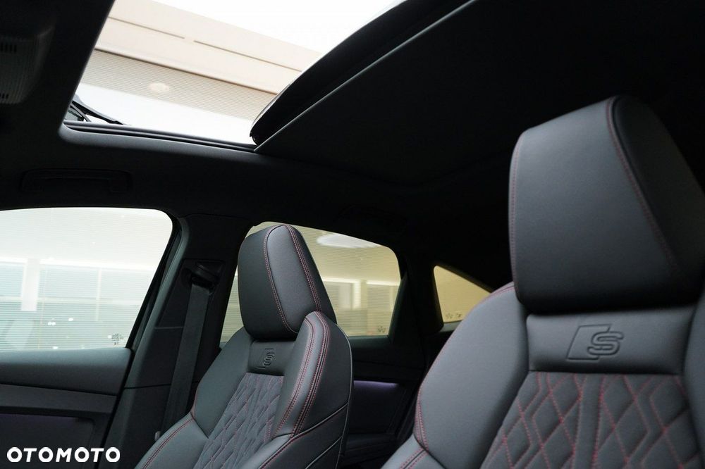 Audi Q4 Sportback e-tron - 13