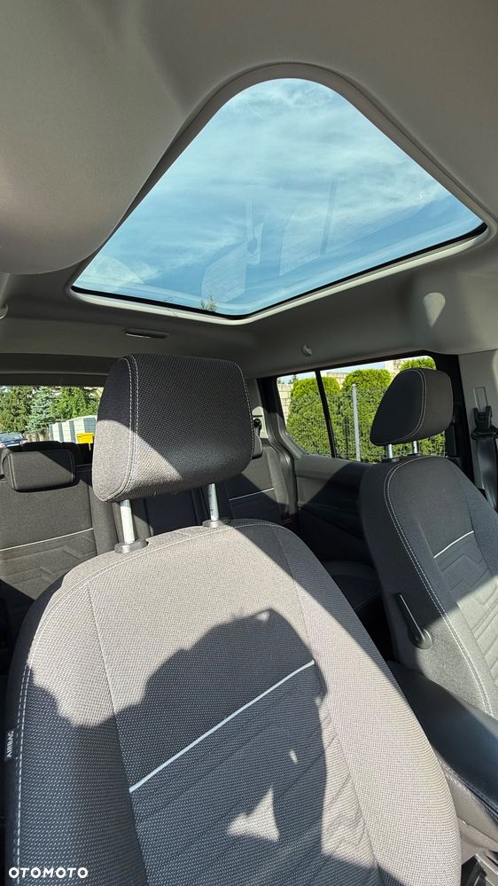 Ford Tourneo Connect Grand - 11