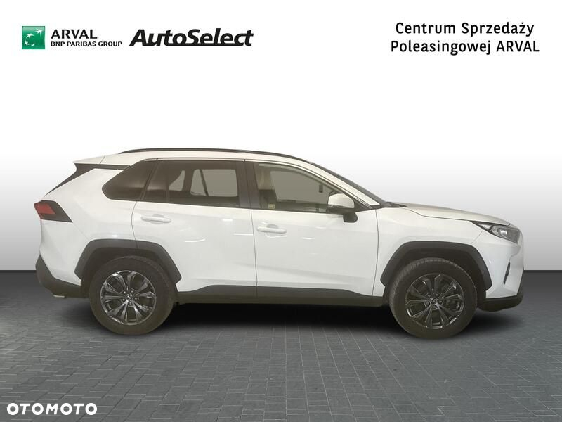 Toyota RAV4 - 7