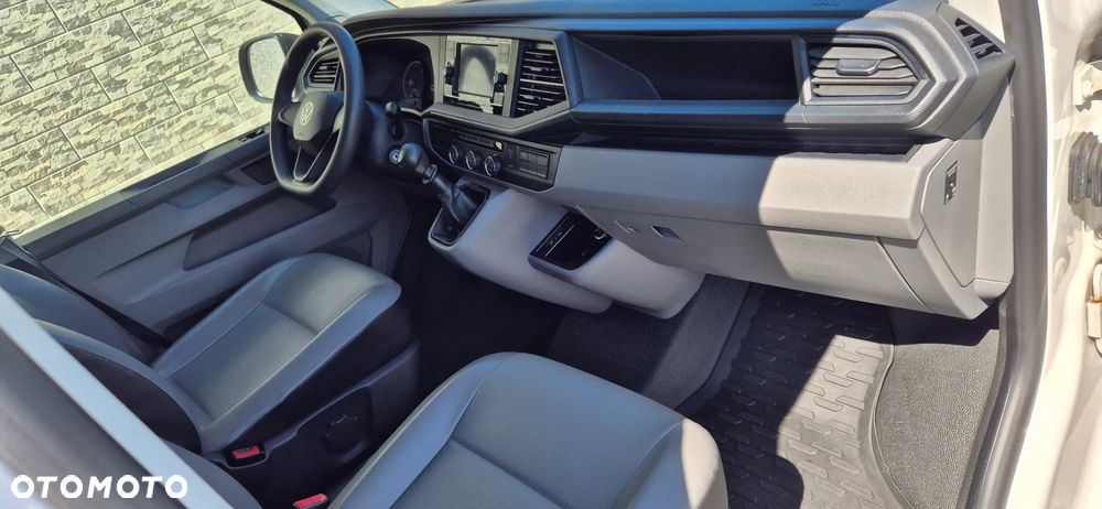 Volkswagen Transporter - 16