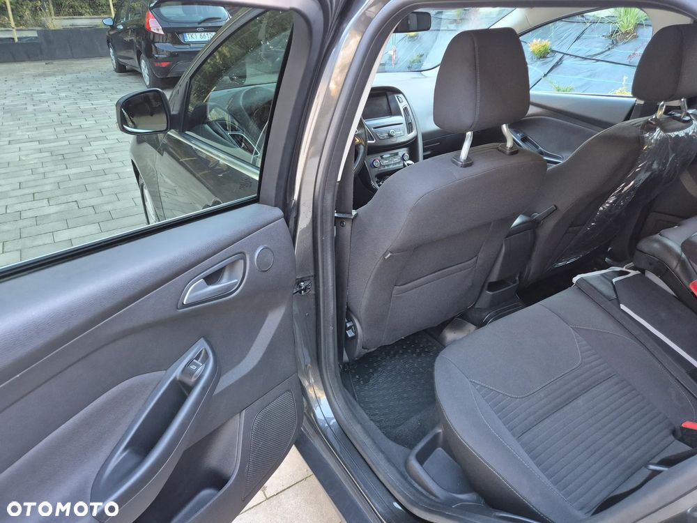Ford Focus - 7