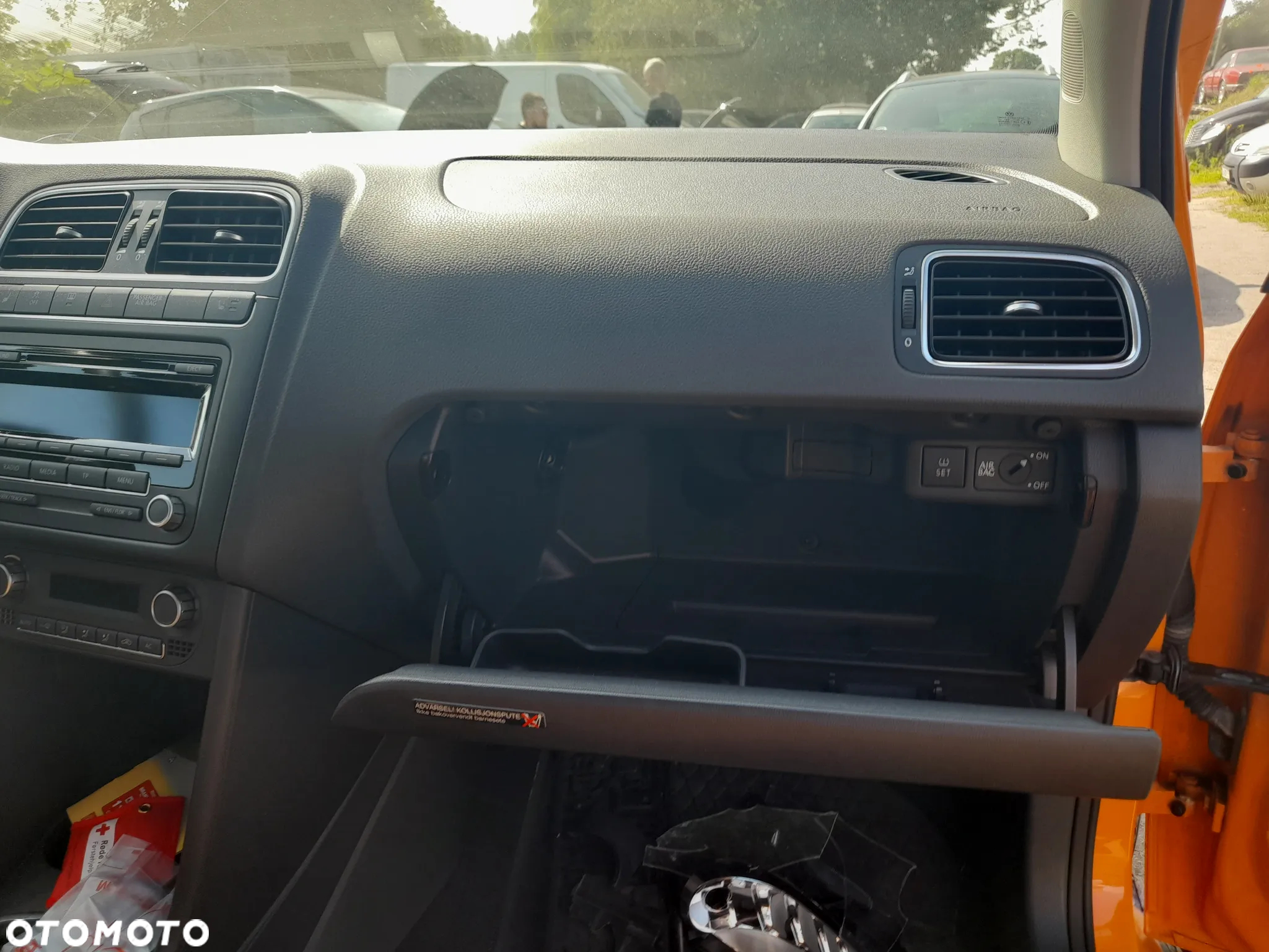 VW POLO V 6R PULPIT DESKA ROZDZIELCZA KONSOLA AIRBAG PASAŻERA - 16