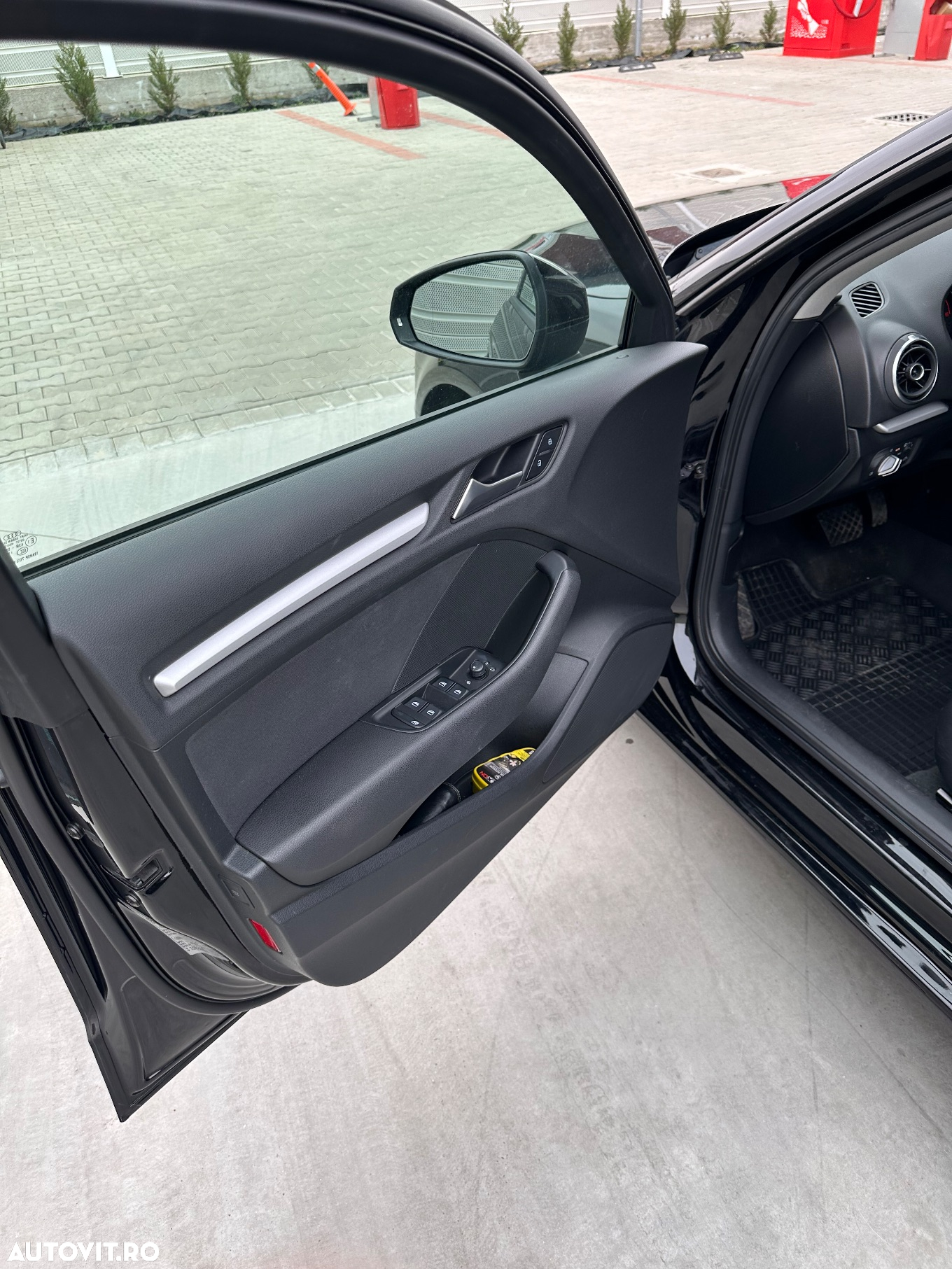 Audi A3 30 TDI Sportback S tronic design - 16