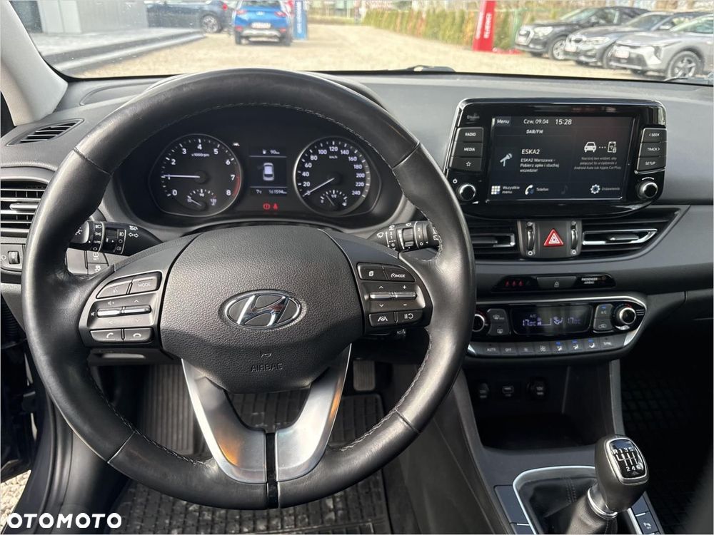 Hyundai i30 1.5 DPI Comfort - 13