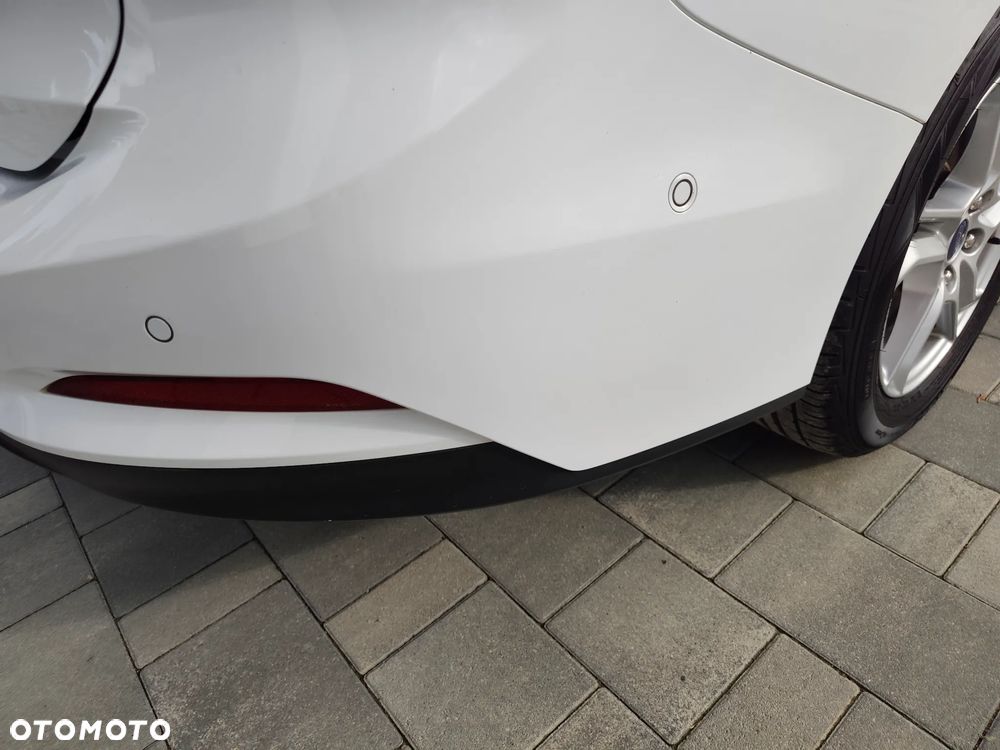 Ford Focus - 37