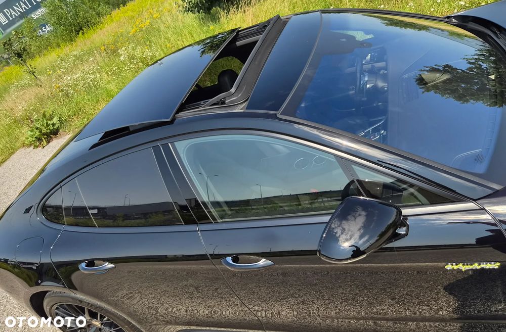 Porsche Panamera 4 - 11