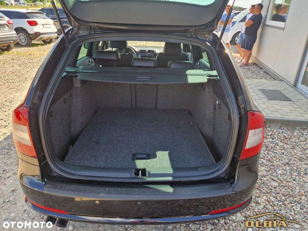 Skoda Octavia 2.0 TDI RS - 19