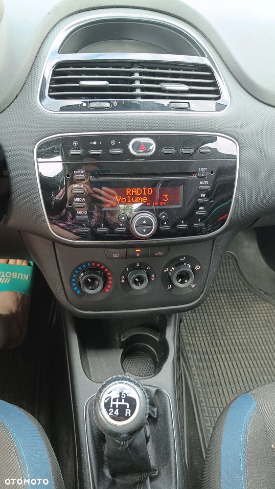 Fiat Punto 1.4 Easy S&S - 11