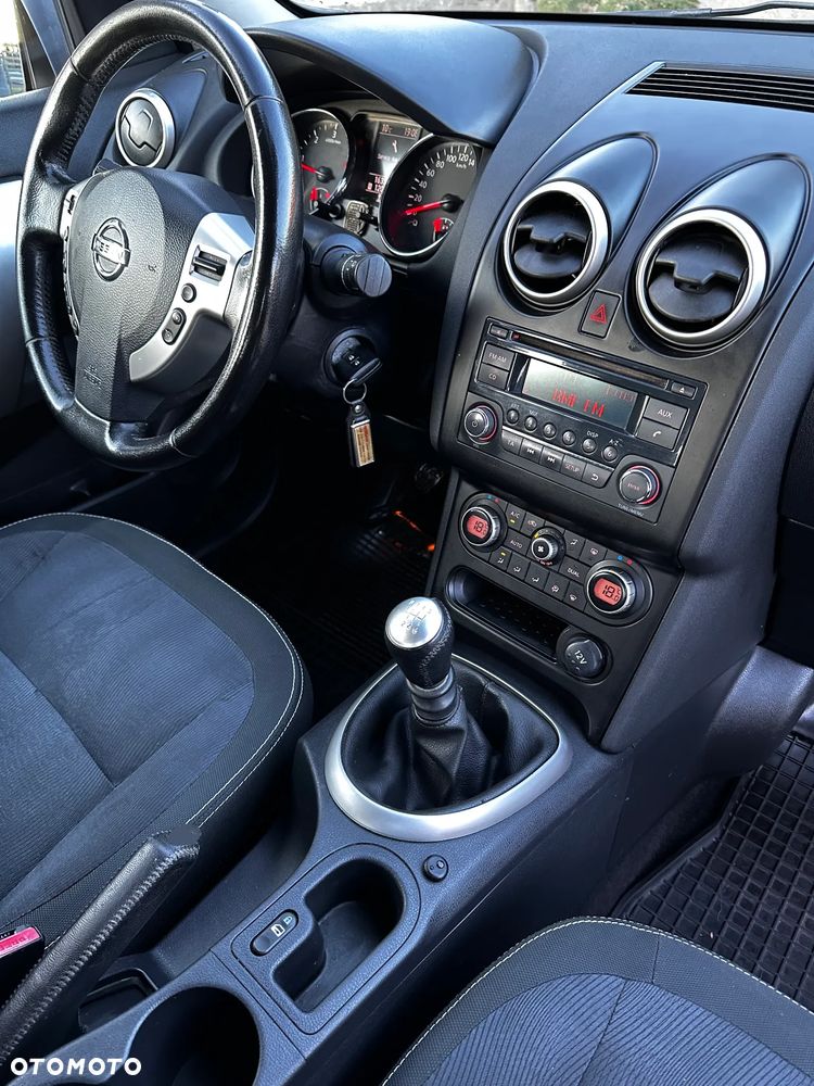 Nissan Qashqai 2.0 dCi Tekna EU5 - 7