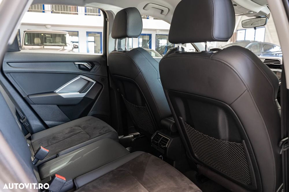 Audi Q3 40 TFSI quattro S tronic S line - 33