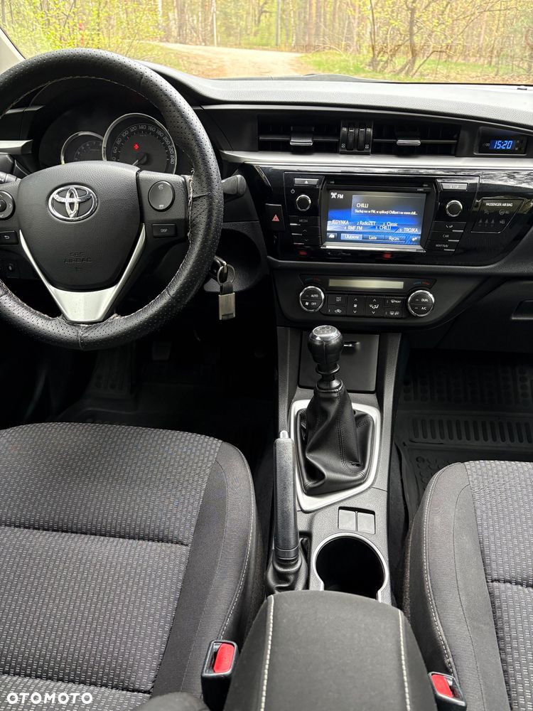 Toyota Corolla 1.6 Premium - 7