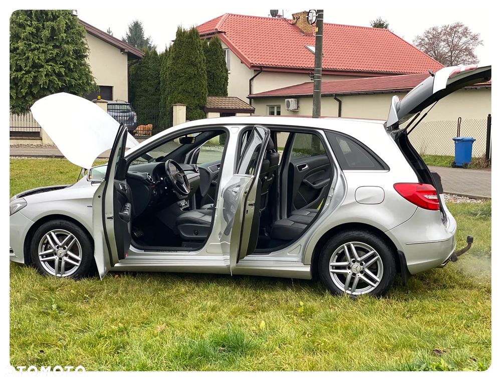 Mercedes-Benz Klasa B 200 (BlueEFFICIENCY) 7G-DCT - 11