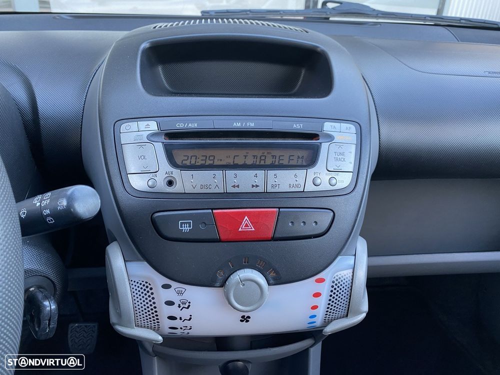 Citroën C1 1.4 HDi SX - 12