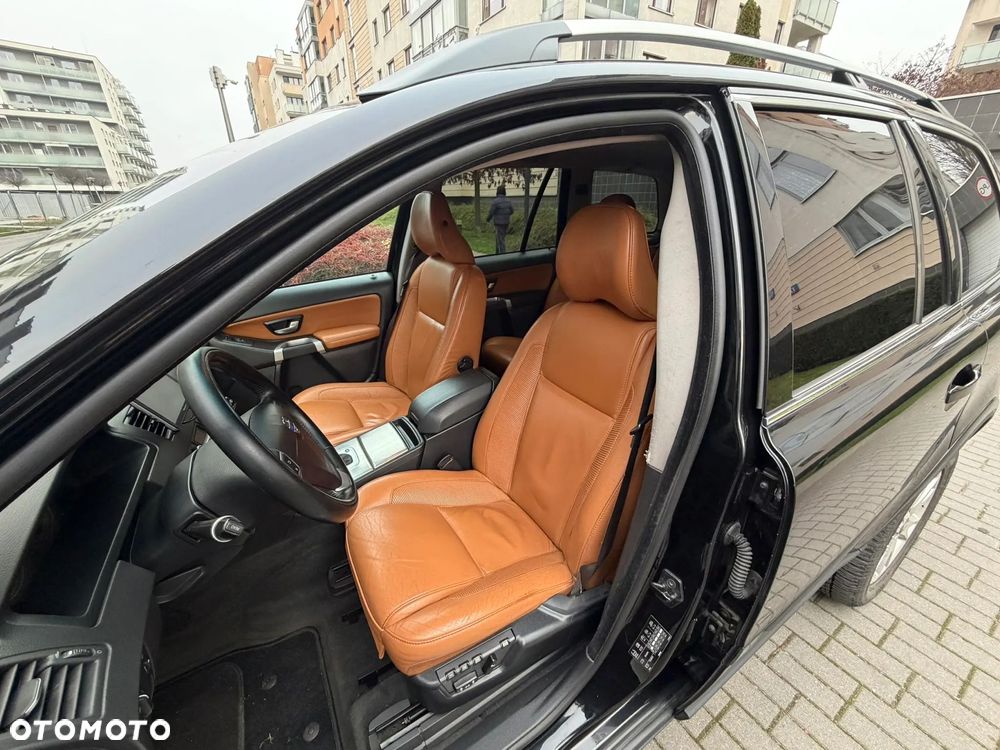 Volvo XC 90 - 8
