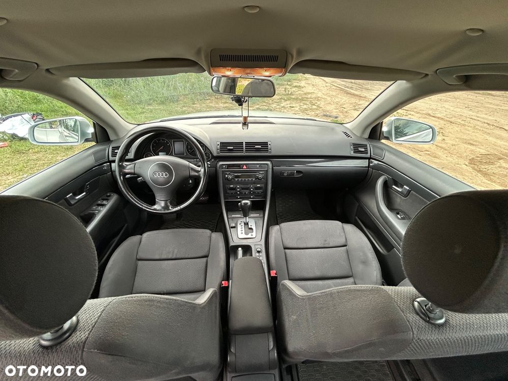 Audi A4 Avant 1.8 T multitronic - 11