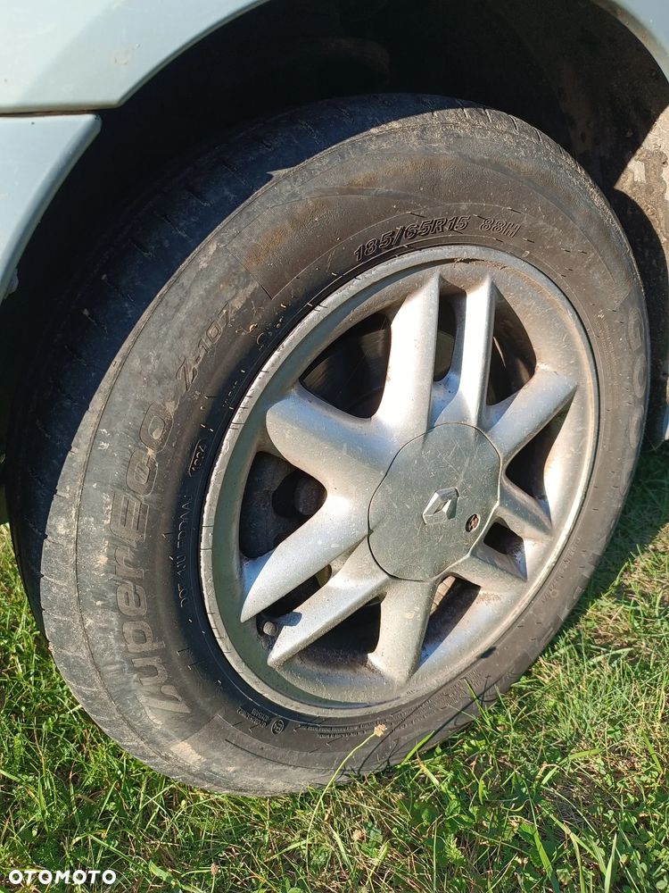 Renault Scenic - 8
