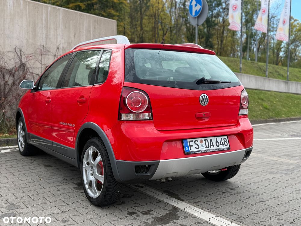 Volkswagen Polo - 7