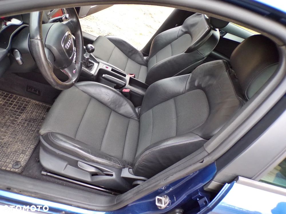 Audi A3 Sportback 1.4 TFSI S Line Sportpaket plus - 19