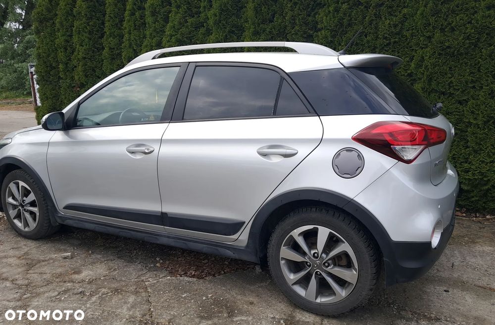 Hyundai i20 - 14