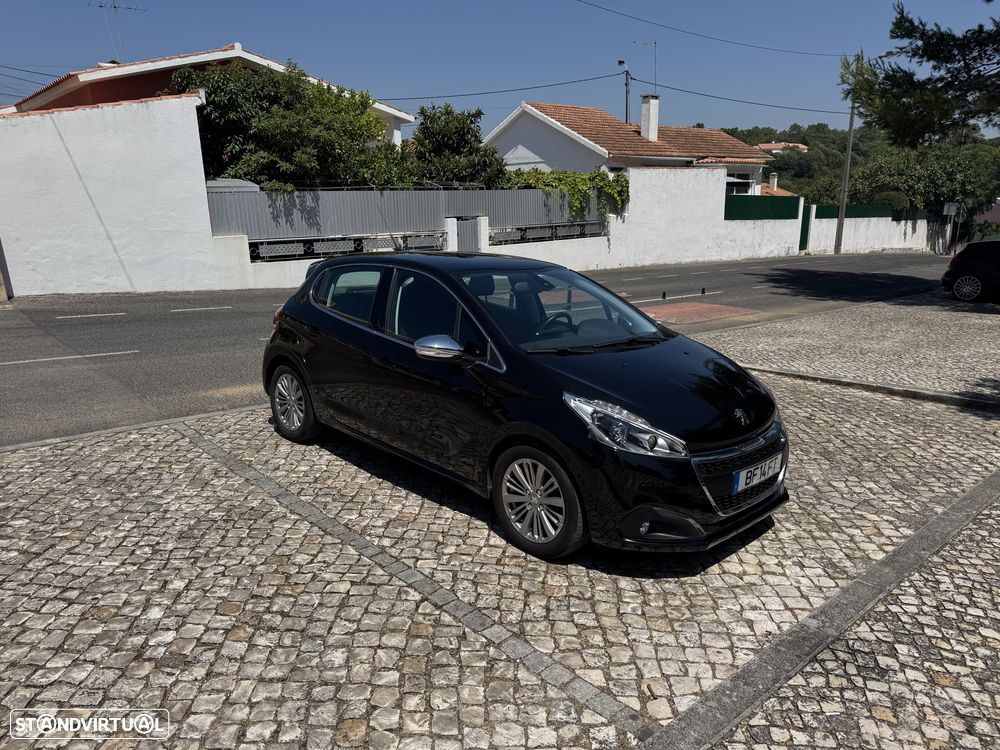 Peugeot 208 1.6 BlueHDi Allure - 1